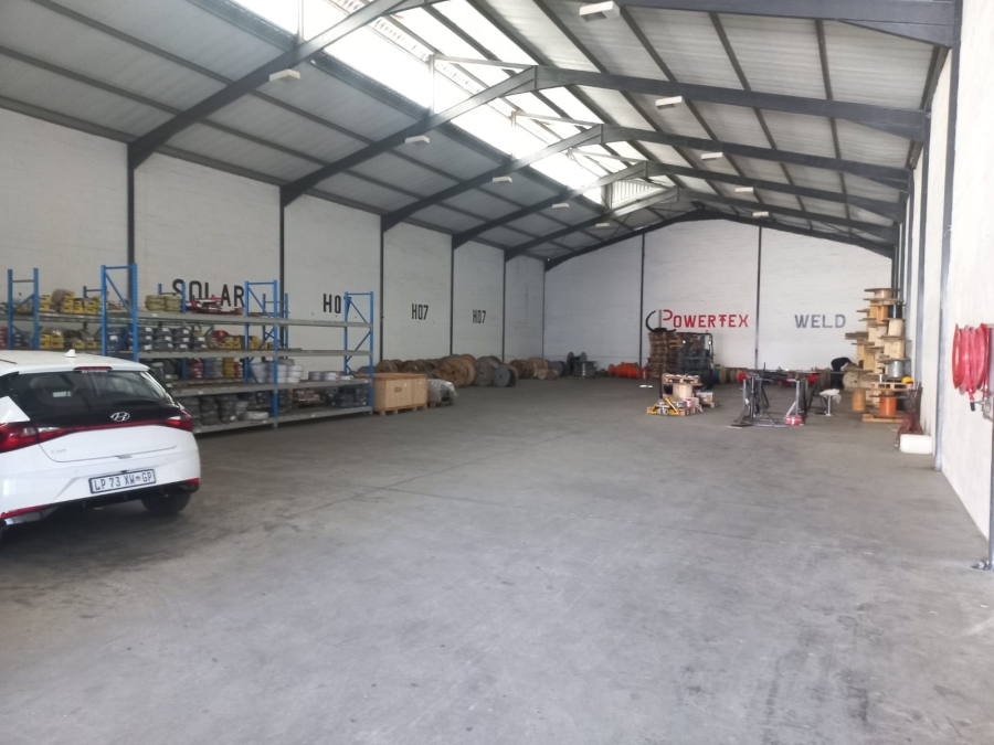 To Let commercial Property for Rent in Montague Gardens Western Cape